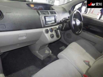 TOYOTA PASSO SETTE