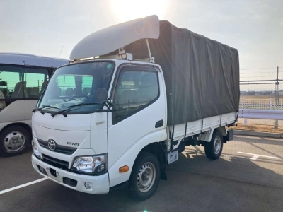 TOYOTA DYNA TRUCK