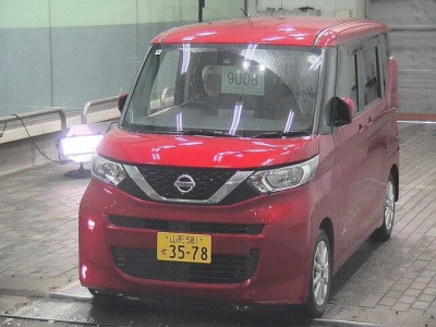 NISSAN ROOX