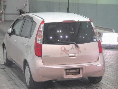 MITSUBISHI COLT