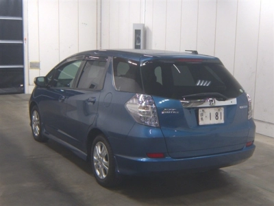 HONDA FIT SHUTTLE