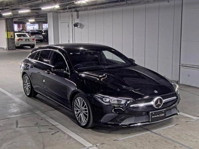 MERCEDES BENZ CLA SHOOTING BRAKE
