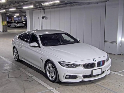 BMW 4 SERIES