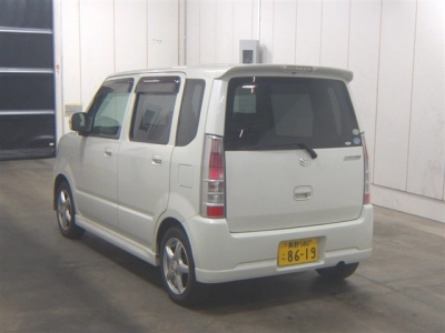 SUZUKI WAGON R STINGRAY