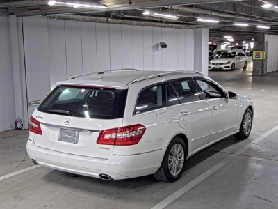 MERCEDES BENZ E CLASS STATION WAGON