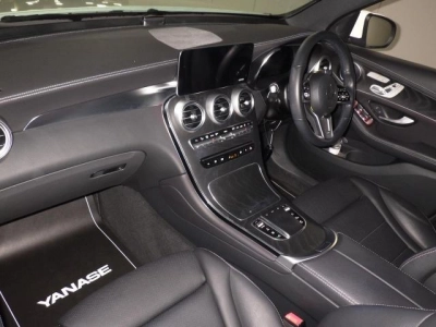 MERCEDES BENZ GLC