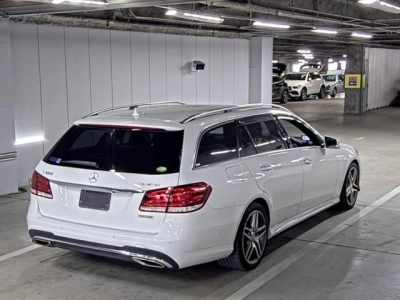 MERCEDES BENZ E CLASS STATION WAGON