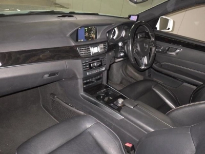 MERCEDES BENZ E CLASS STATION WAGON