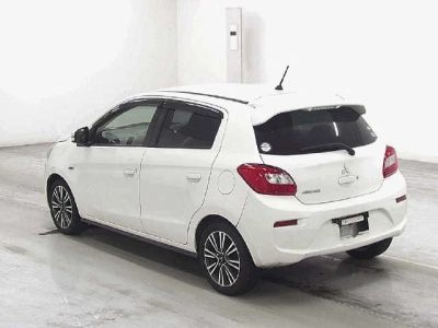 MITSUBISHI MIRAGE