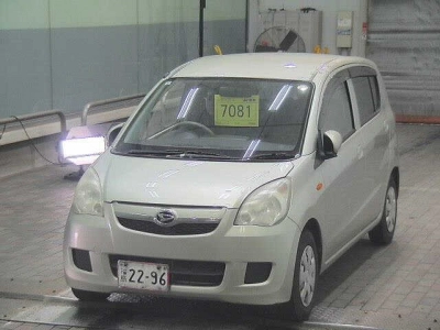 DAIHATSU MIRA