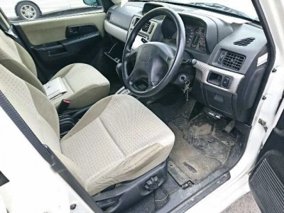MITSUBISHI PAJERO IO
