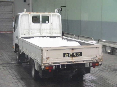 TOYOTA DYNA