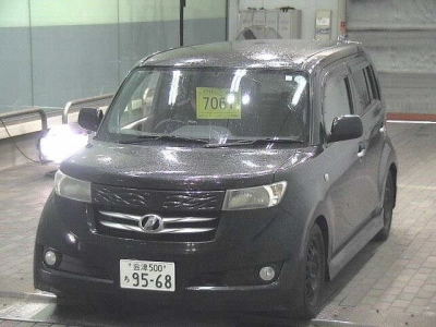 TOYOTA BB