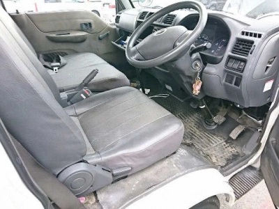 MAZDA BONGO BRAWNY VAN