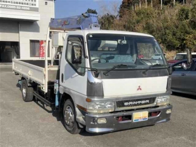 MITSUBISHI CANTER