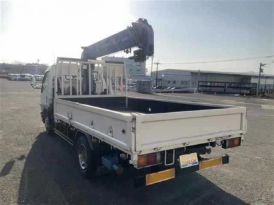 MITSUBISHI CANTER