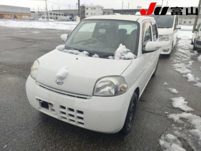 DAIHATSU ESSE