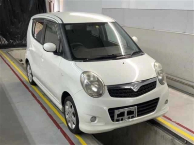 SUZUKI MRWAGON
