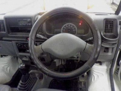 MITSUBISHI MINICAB TRUCK