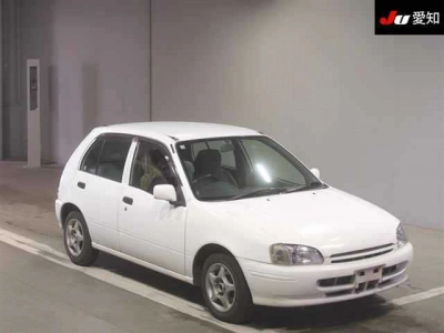 TOYOTA STARLET