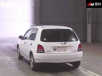 TOYOTA STARLET