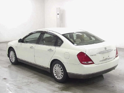 NISSAN TEANA