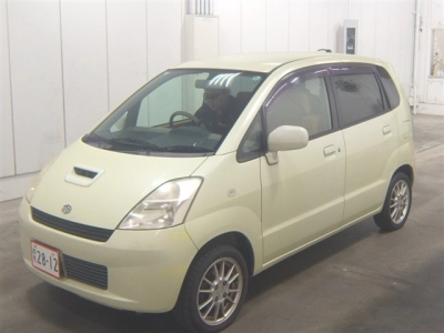 SUZUKI MRWAGON