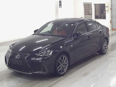LEXUS IS