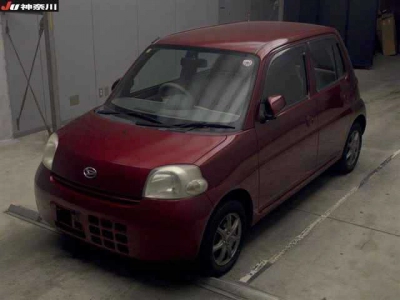 DAIHATSU ESSE