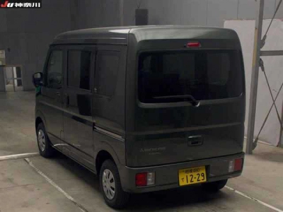 MITSUBISHI MINICAB