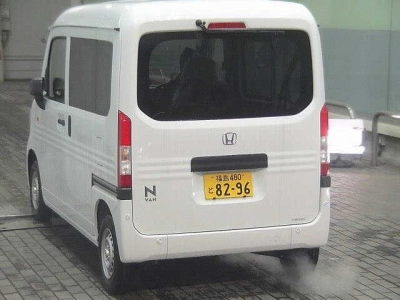 HONDA N-VAN