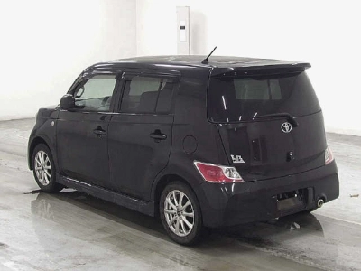 TOYOTA BB