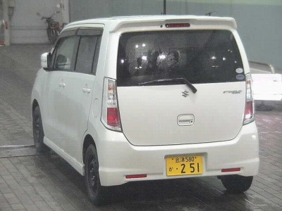 SUZUKI WAGON R STINGRAY