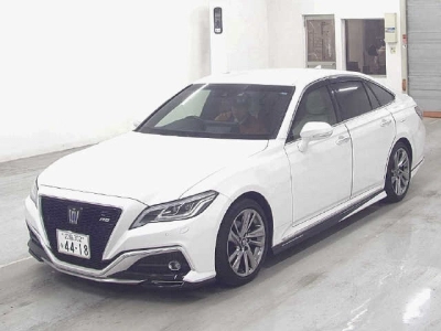 TOYOTA CROWN HYBRID