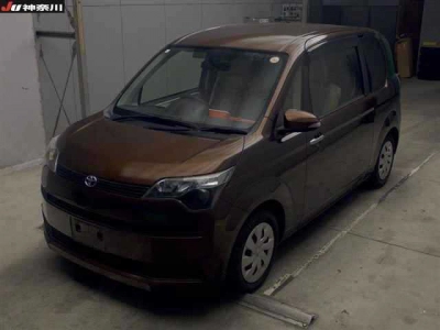 TOYOTA SPADE