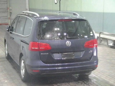 VOLKSWAGEN SHARAN