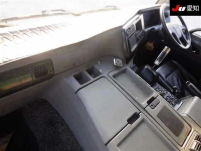 MITSUBISHI FUSO SUPER GREAT