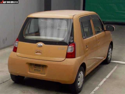 DAIHATSU ESSE