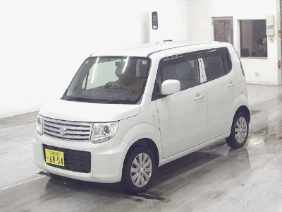 SUZUKI MRWAGON