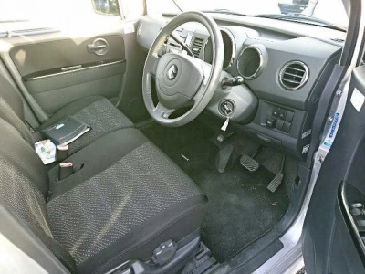 SUZUKI WAGON R STINGRAY