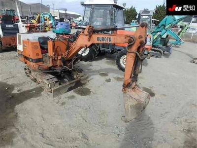 KUBOTA KUBOTA