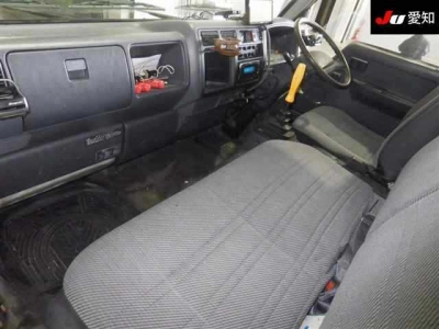 TOYOTA TOYOACE TRUCK