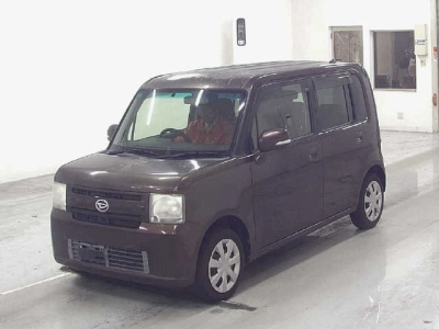 DAIHATSU MOVE CONTE