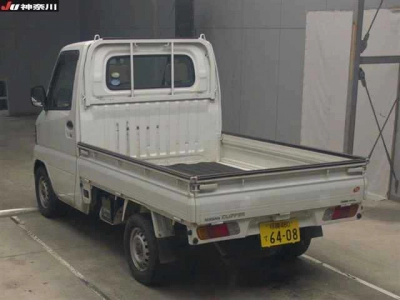 NISSAN CLIPPER