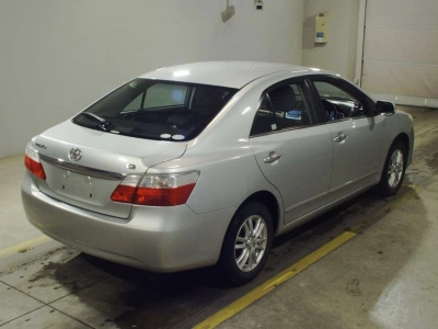 TOYOTA PREMIO