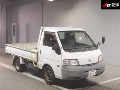 NISSAN VANETTE TRUCK