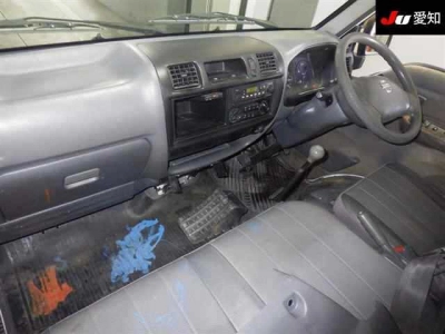 NISSAN VANETTE TRUCK