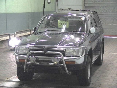 TOYOTA HILUX SURF