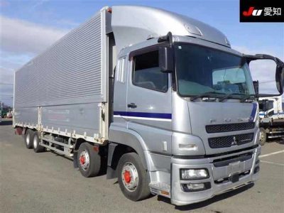 MITSUBISHI FUSO SUPER GREAT