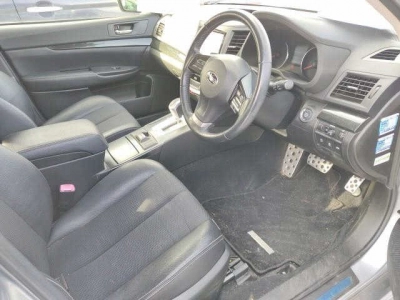 SUBARU LEGACY WAGON